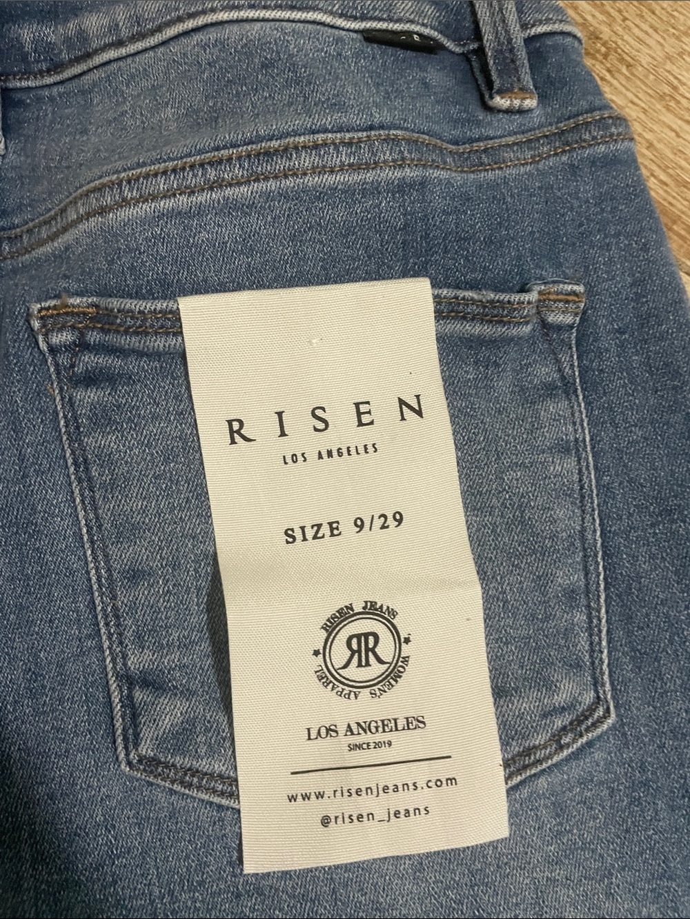 Risen High-Rise Wide Leg Jeans in Blue Wash - Picture 5 of 6